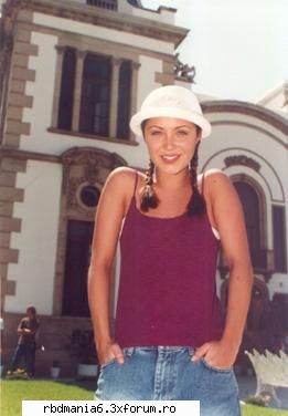 Annie - dia_rbd_fan - Annie